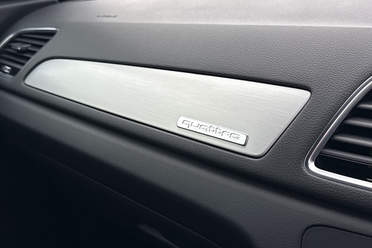 Used Audi Q3 2017 for sale - 76767836: Photo 47