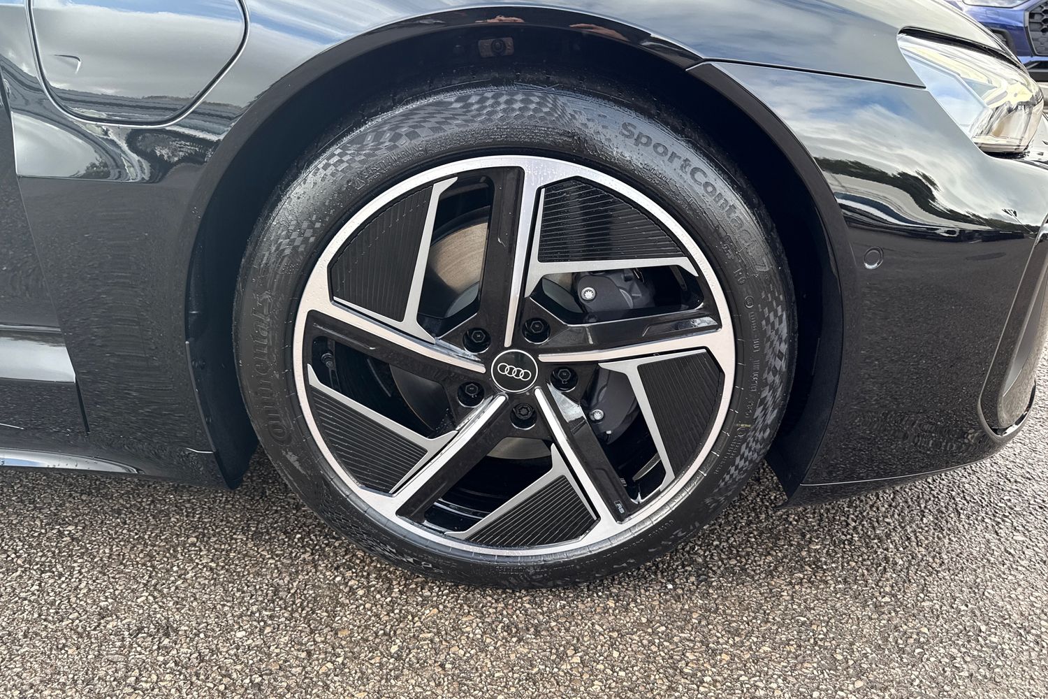 Used Audi e-tron GT 2025 for sale - 75908887: Photo 11