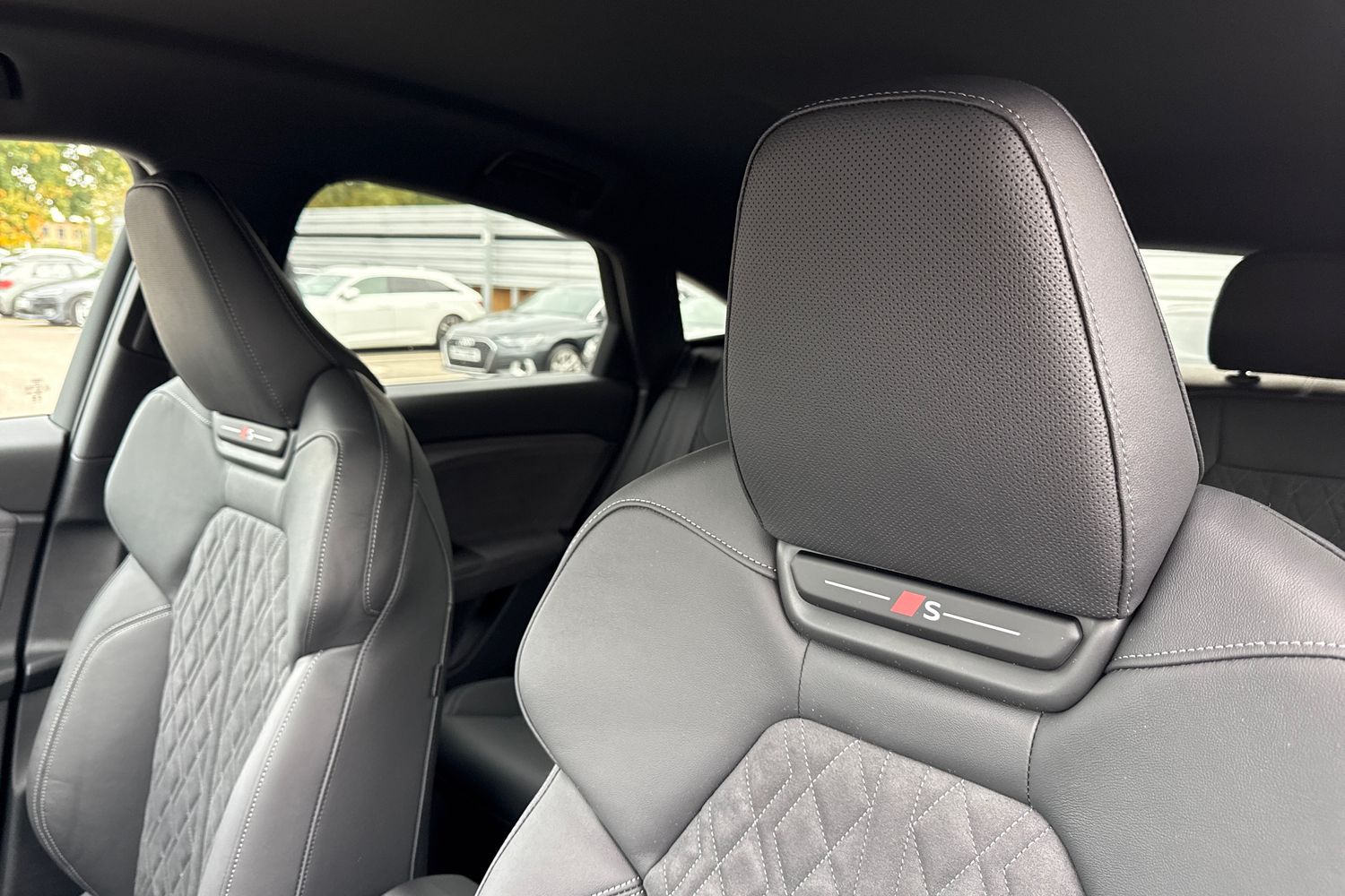 Used Audi Q6 e-tron 2025 for sale - 76036840: Photo 23