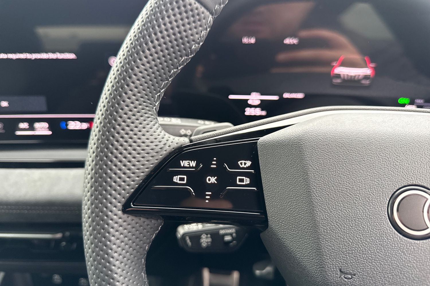 Used Audi Q6 e-tron 2025 for sale - 76036840: Photo 25