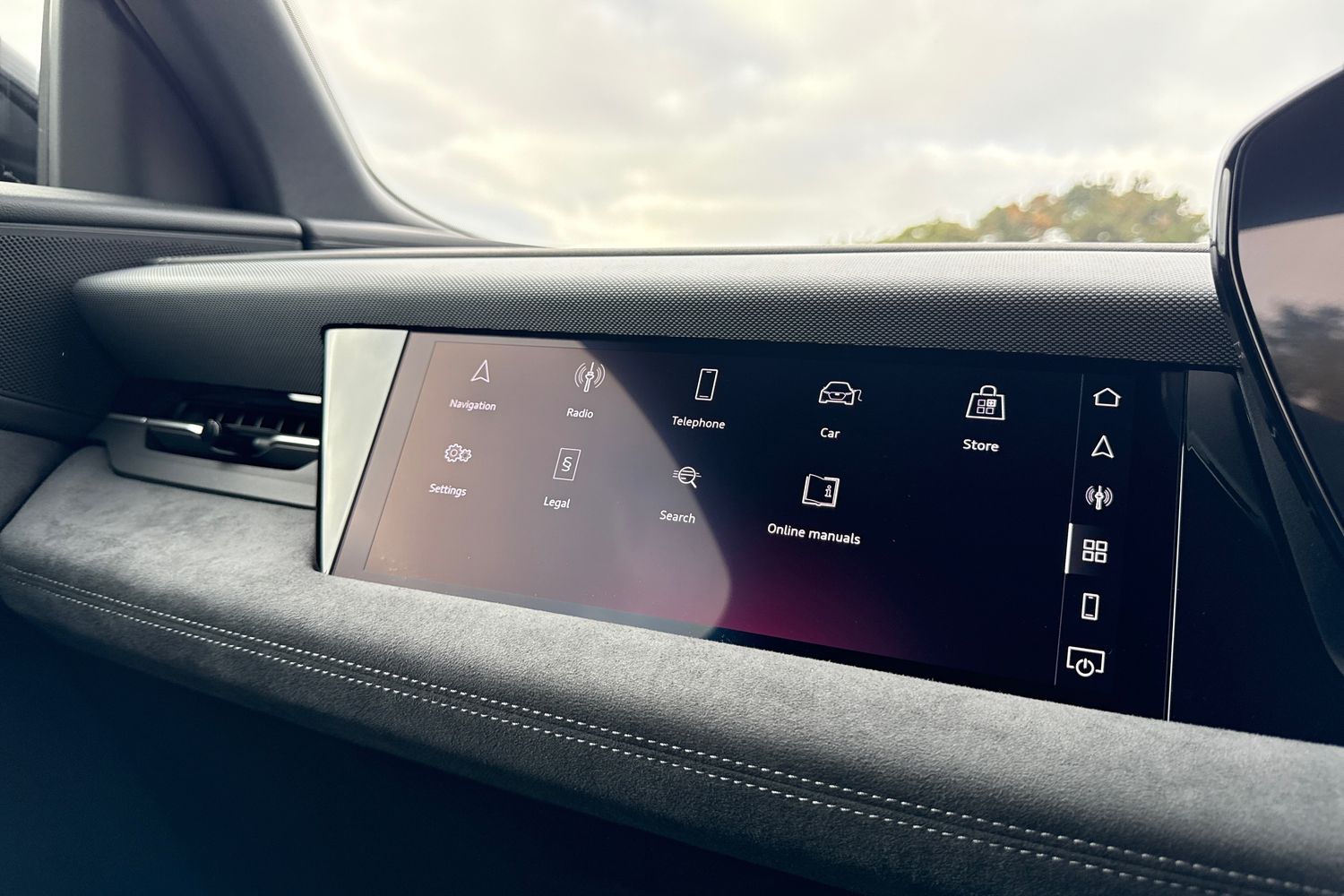 Used Audi Q6 e-tron 2025 for sale - 76036840: Photo 52