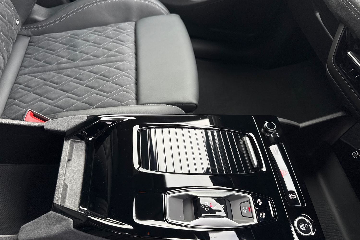 Used Audi Q6 e-tron 2025 for sale - 76036840: Photo 54