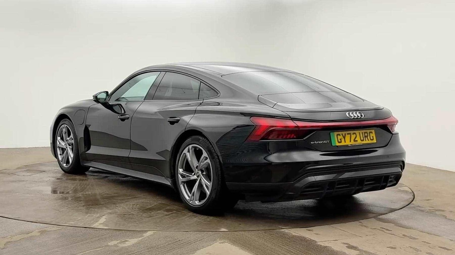 Used Audi e-tron GT 2022 for sale - 77520310: Photo 2