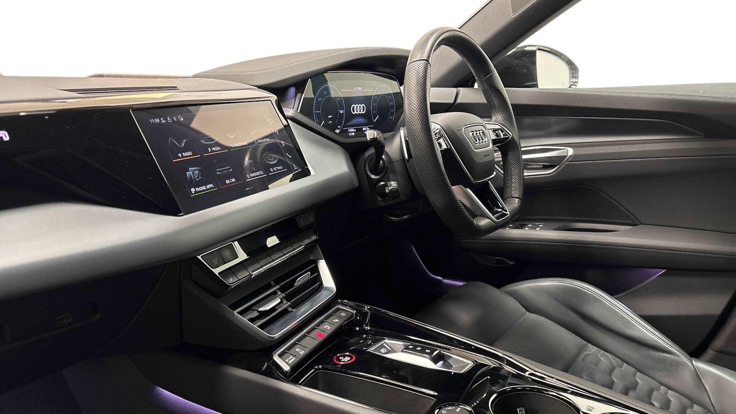 Used Audi e-tron GT 2022 for sale - 77520310: Photo 4