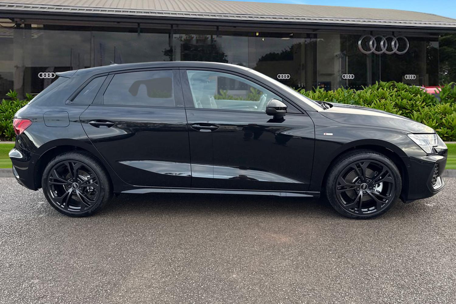Used Audi A3 2025 for sale - 77206623: Photo 3
