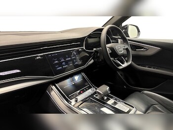 Used Audi Q8 2024 for sale - 77421567: Photo