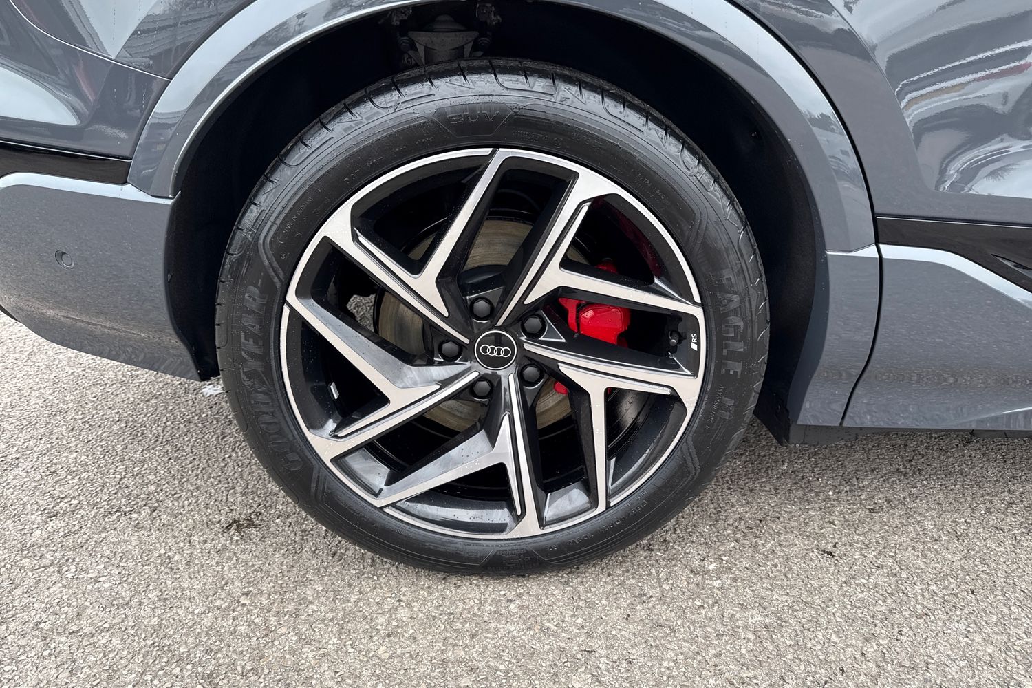 Used Audi Q6 e-tron 2026 for sale - 76985372: Photo 12