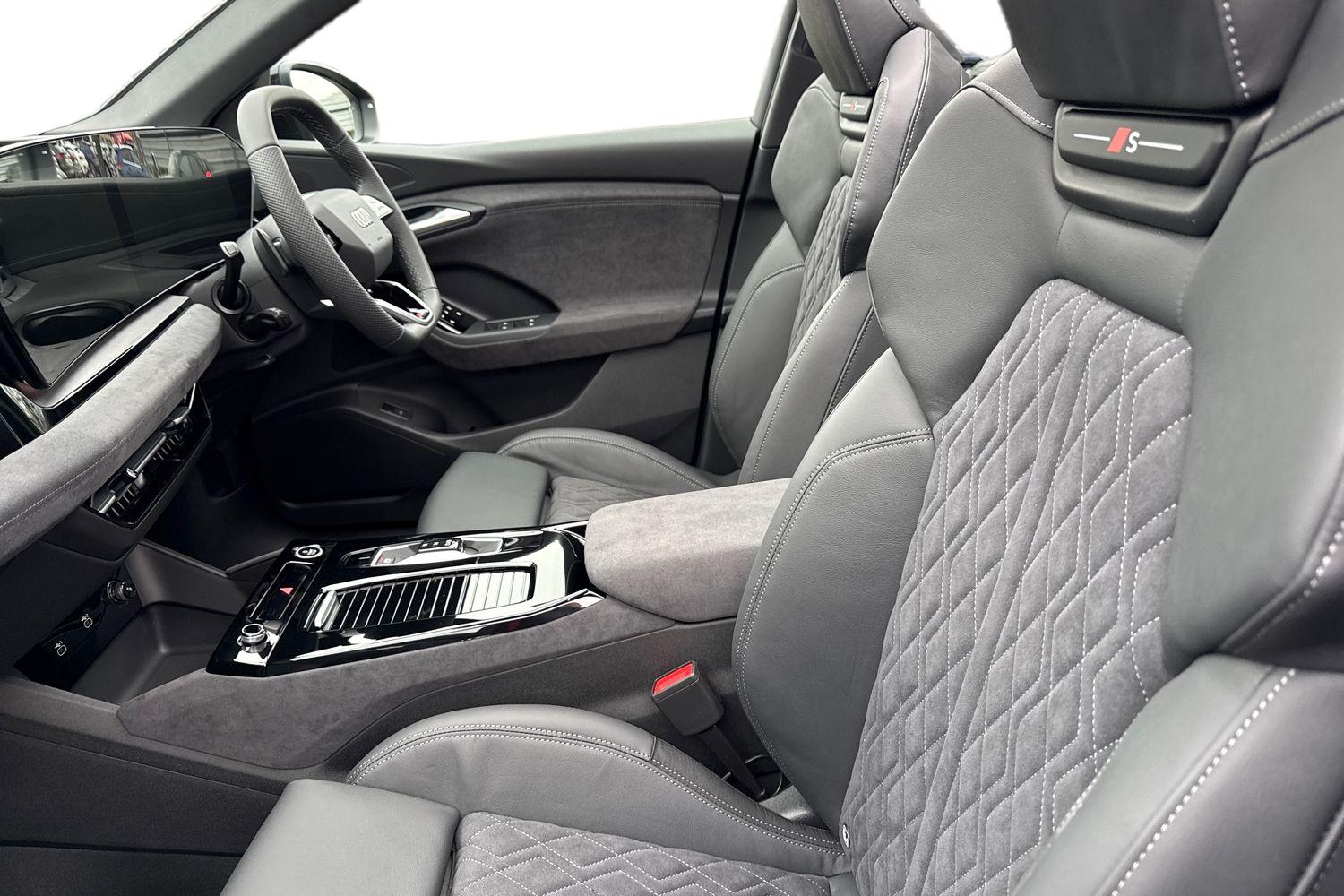 Used Audi Q6 e-tron 2026 for sale - 76985372: Photo 15