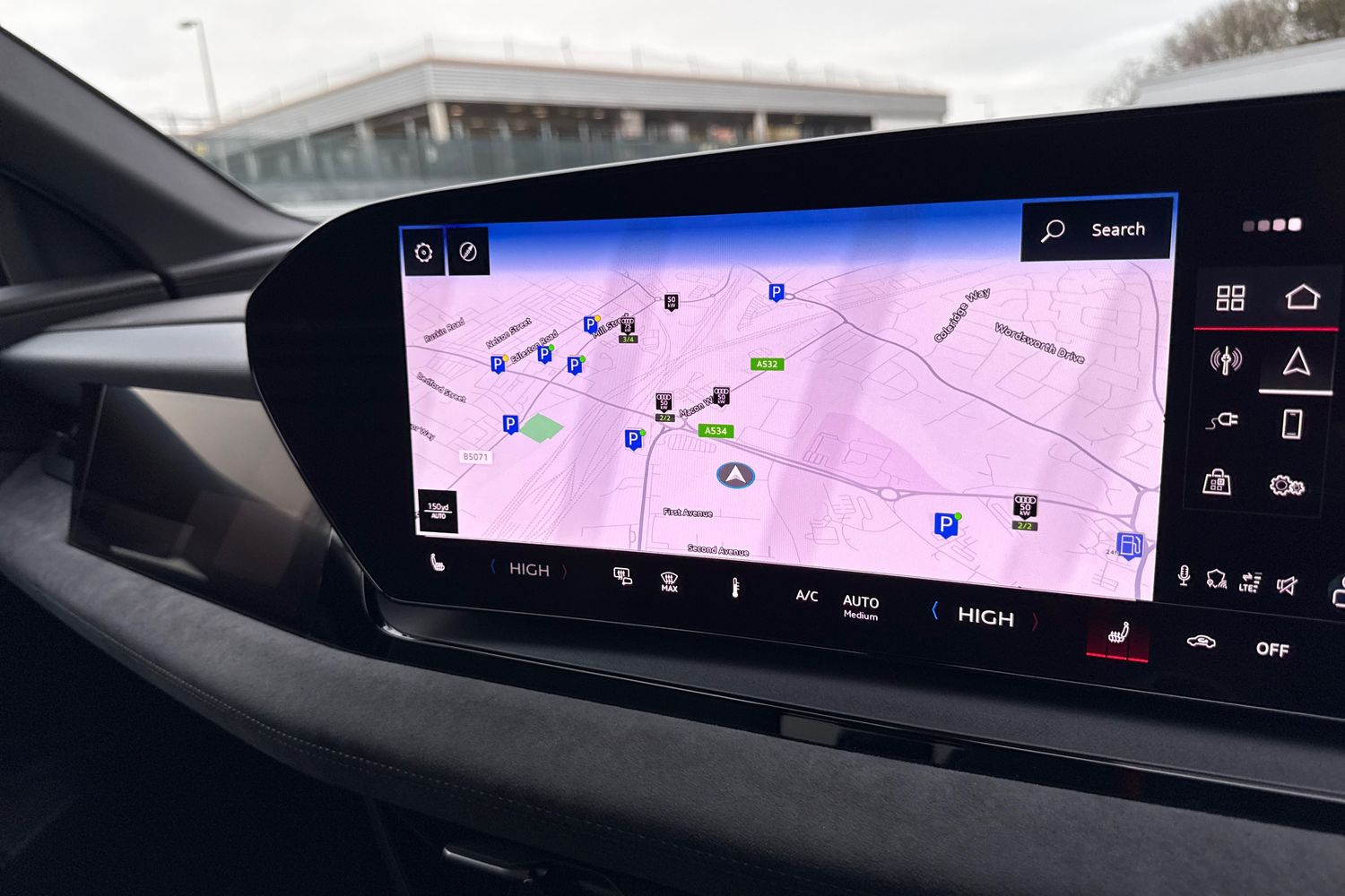 Used Audi Q6 e-tron 2026 for sale - 76985372: Photo 16