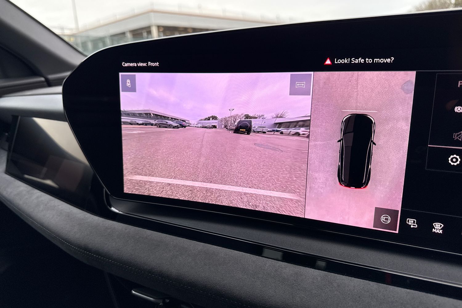 Used Audi Q6 e-tron 2026 for sale - 76985372: Photo 30