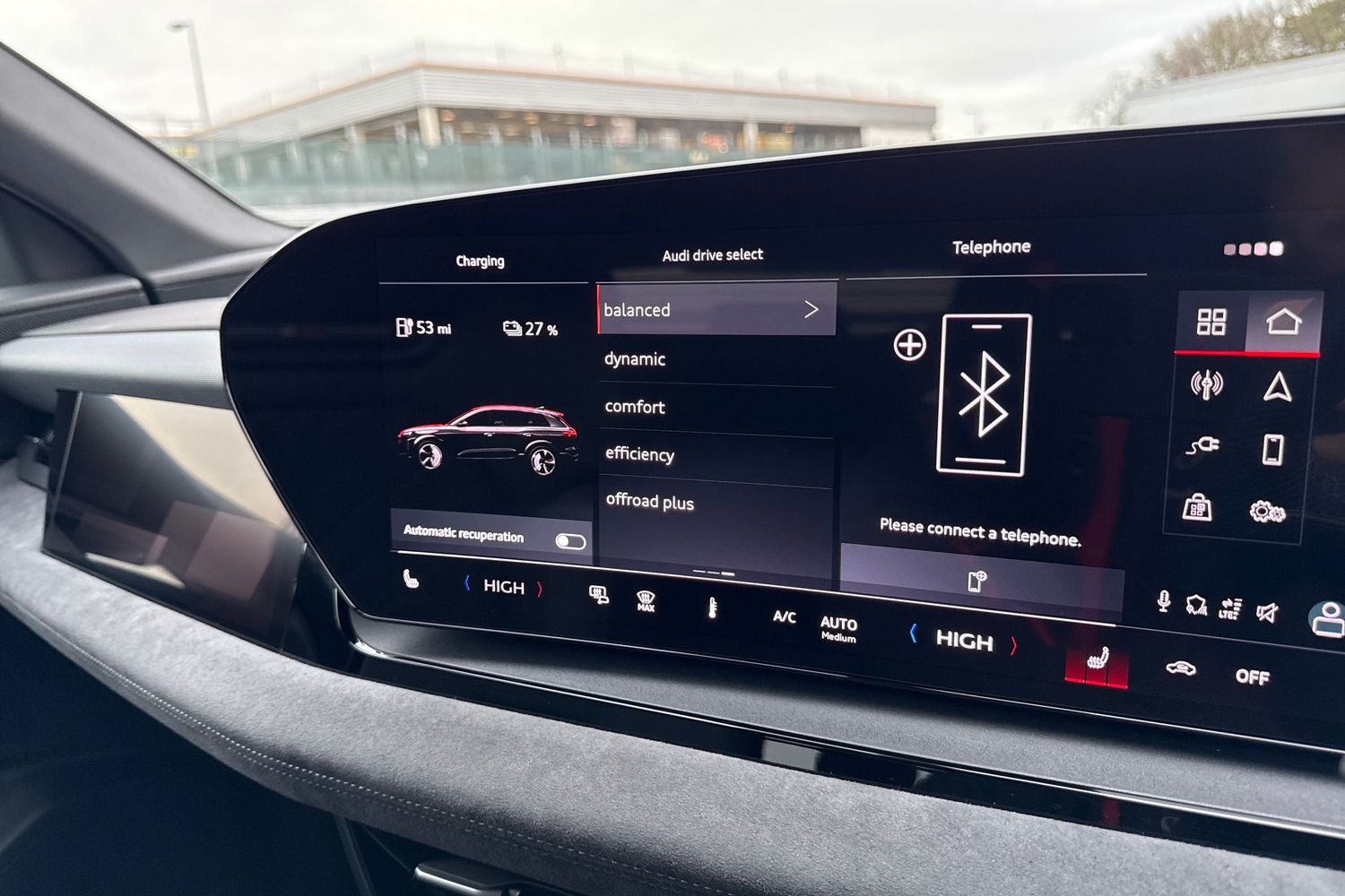 Used Audi Q6 e-tron 2026 for sale - 76985372: Photo 33