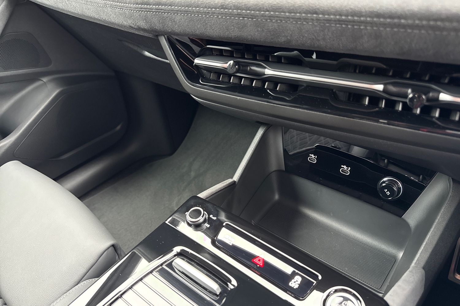 Used Audi Q6 e-tron 2026 for sale - 76985372: Photo 53