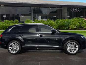 Used Audi Q7 2025 for sale - 73825994: Photo