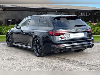 Used Audi RS4 Avant 2025 for sale - 77879108: Photo