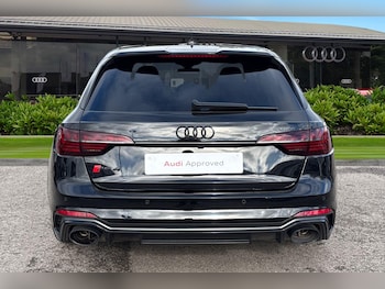 Used Audi RS4 Avant 2025 for sale - 77879108: Photo