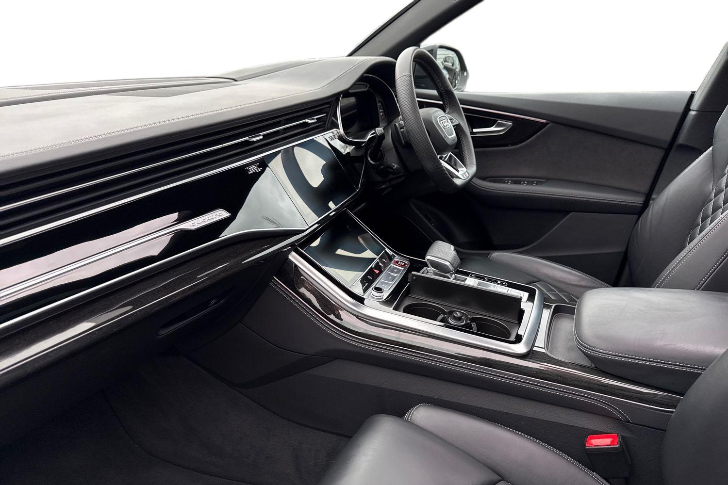 Used Audi Q8 2024 for sale - 77728743: Photo 15