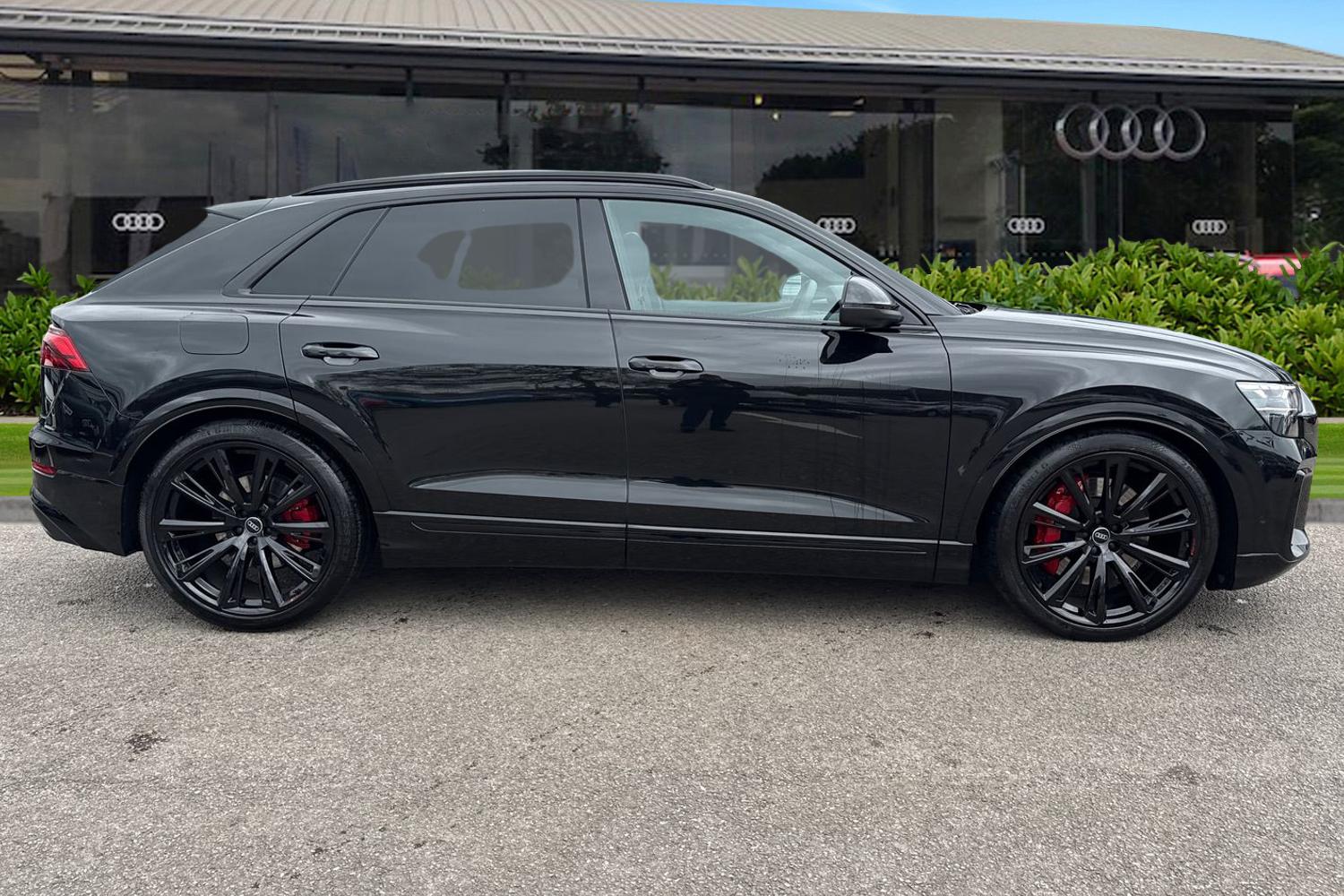 Used Audi Q8 2024 for sale - 77728743: Photo 3