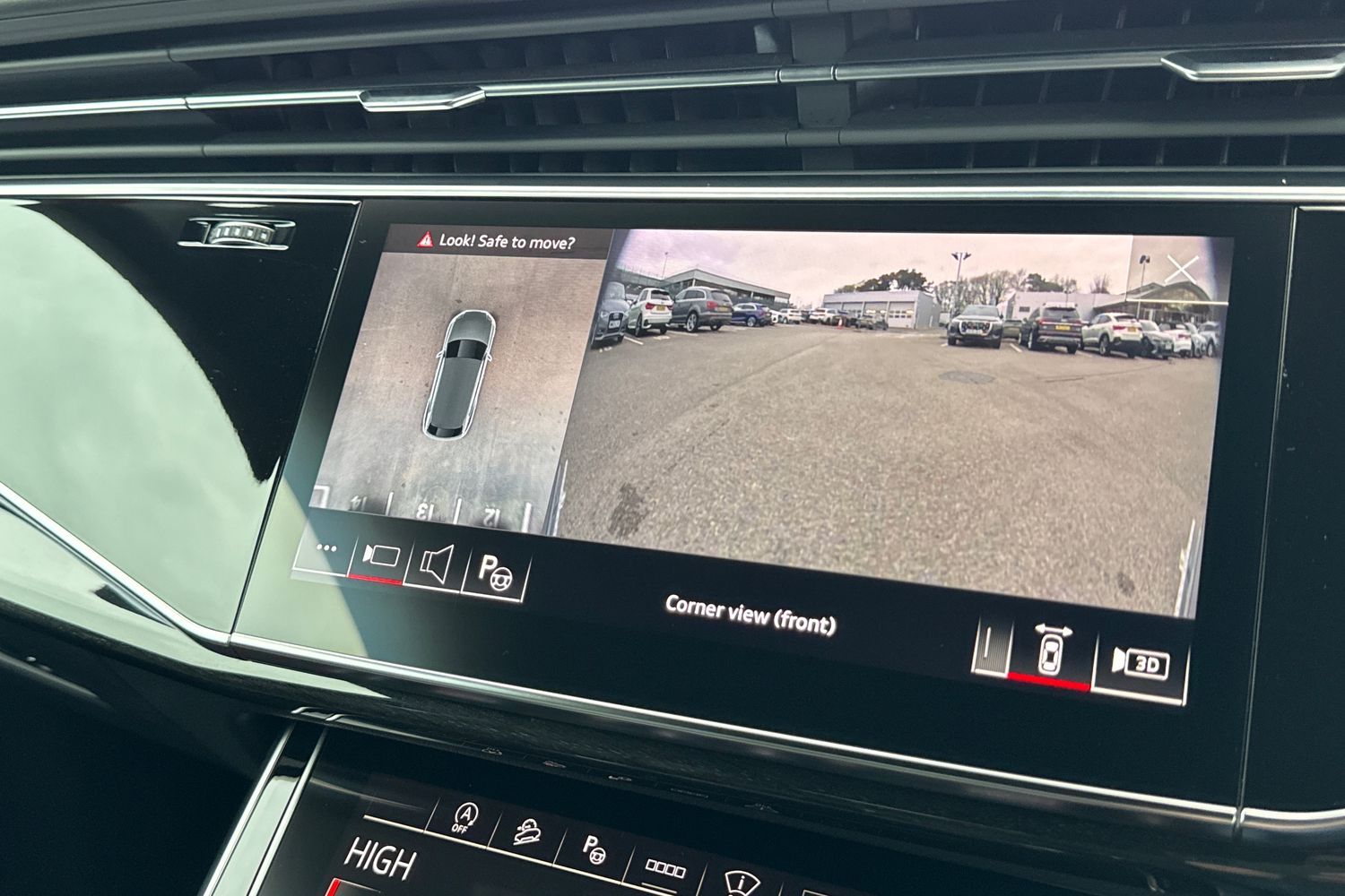 Used Audi Q8 2024 for sale - 77728743: Photo 33