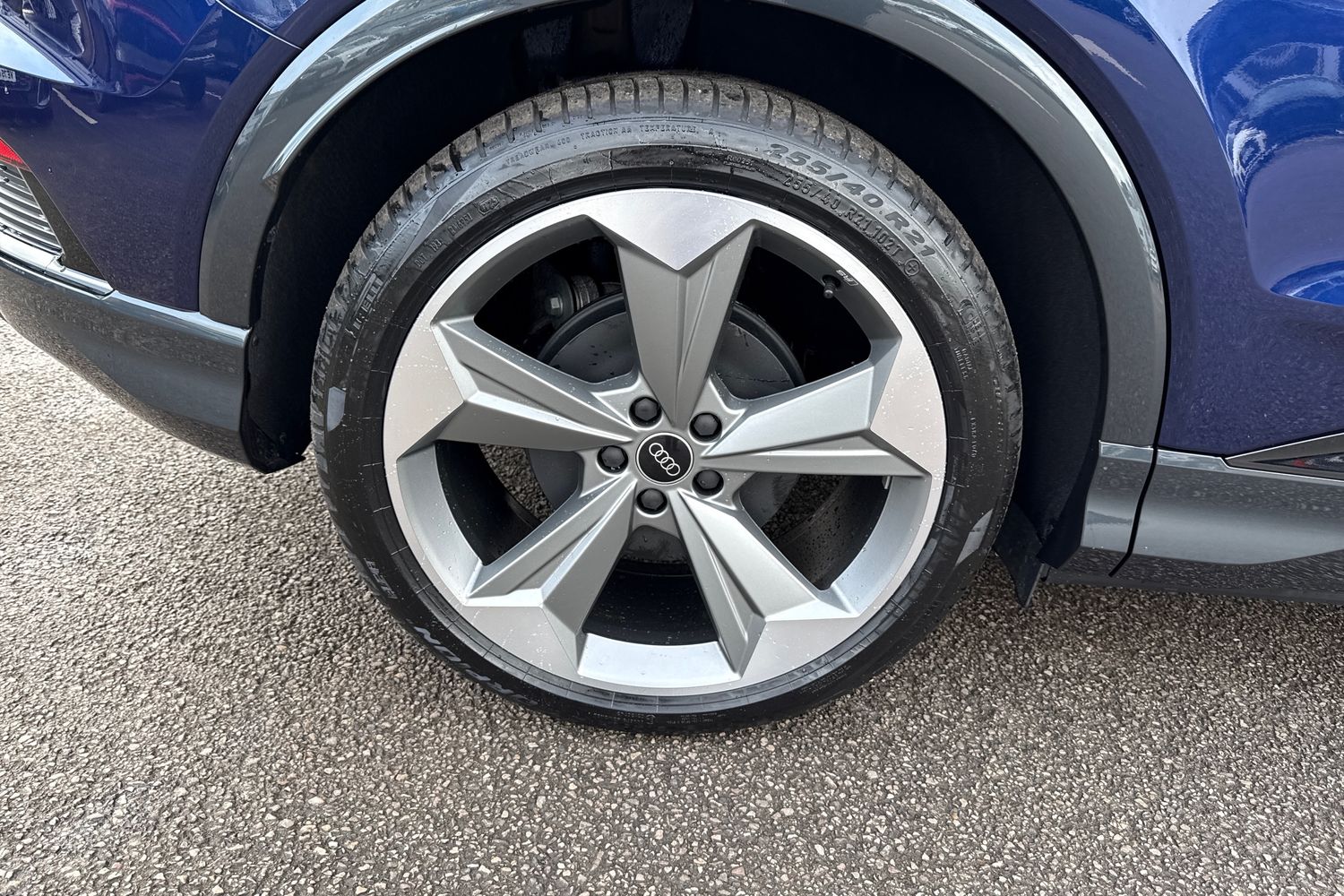 Used Audi Q4 e-tron 2026 for sale - 77463200: Photo 10