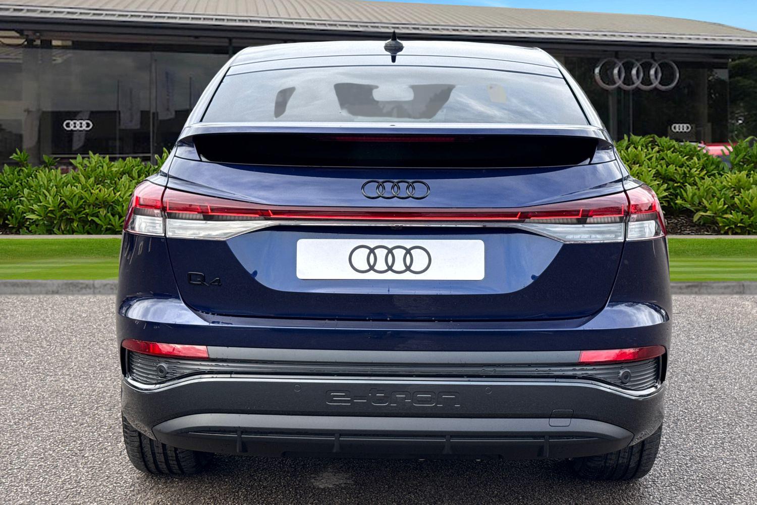 Used Audi Q4 e-tron 2026 for sale - 77463200: Photo 4