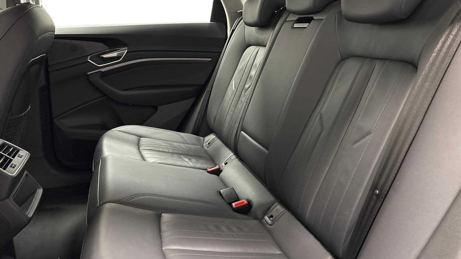 Used Audi e-tron 2022 for sale - 77355411: Photo 6