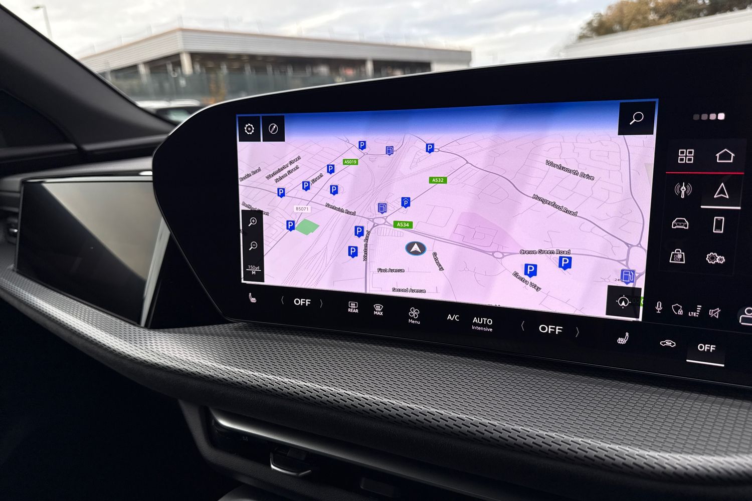 Used Audi Q5 2025 for sale - 76847895: Photo 16