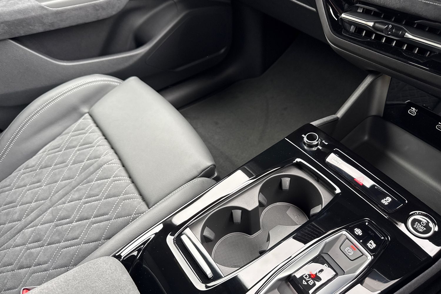 Used Audi Q6 e-tron 2025 for sale - 76972813: Photo 19