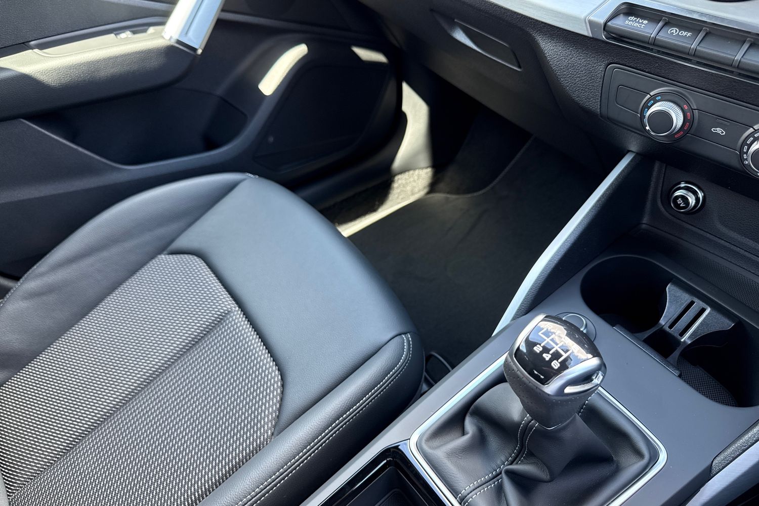 Used Audi Q2 2025 for sale - 76250618: Photo 19