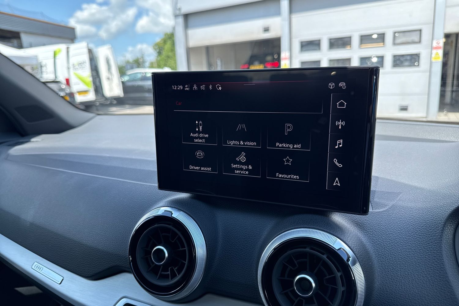 Used Audi Q2 2025 for sale - 76250618: Photo 39