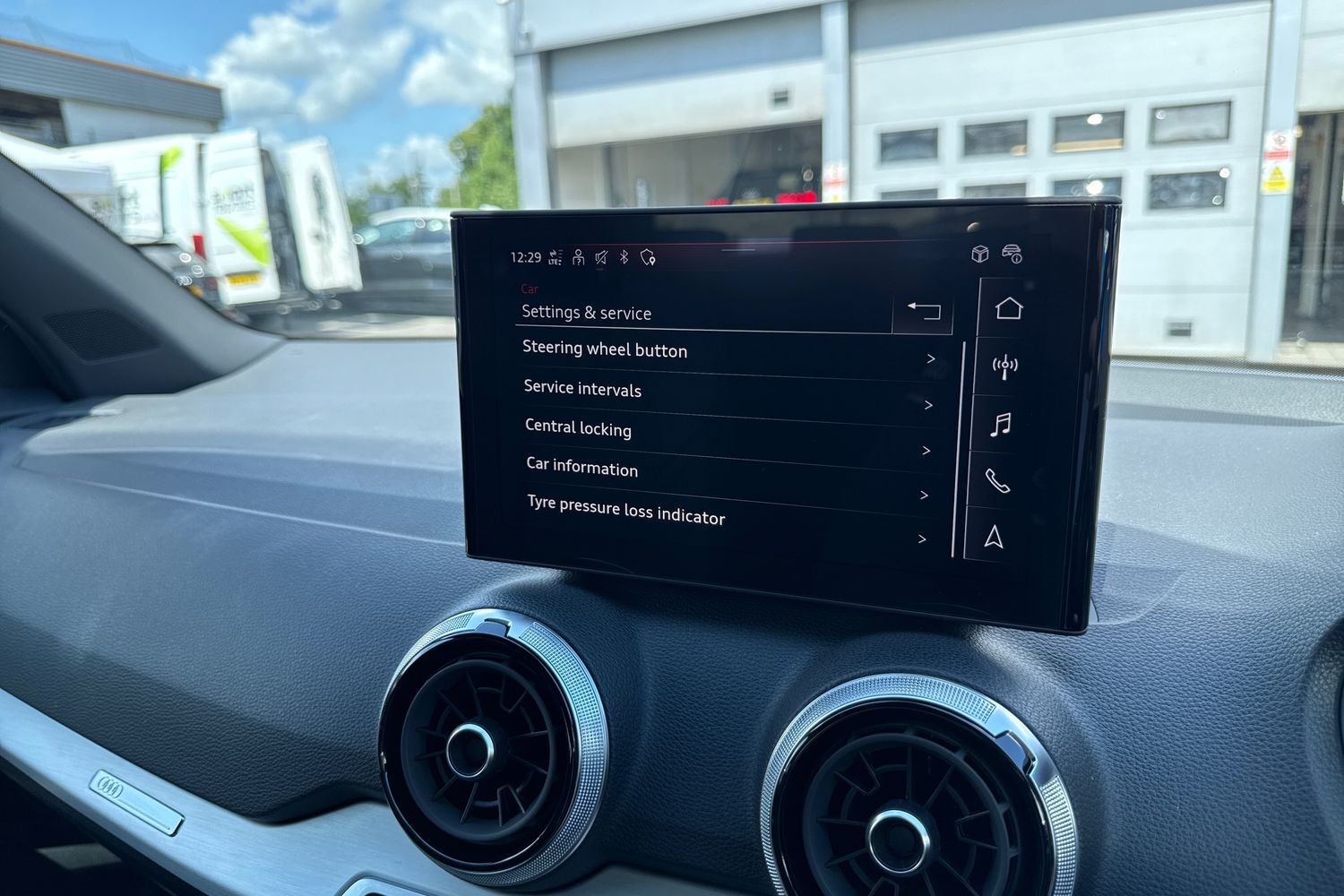 Used Audi Q2 2025 for sale - 76250618: Photo 42