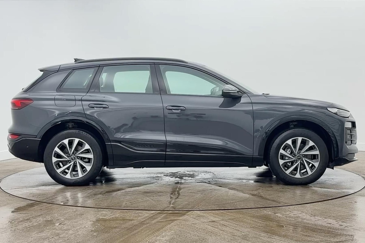 Used Audi Q6 e-tron 2025 for sale - 77764534: Photo 5