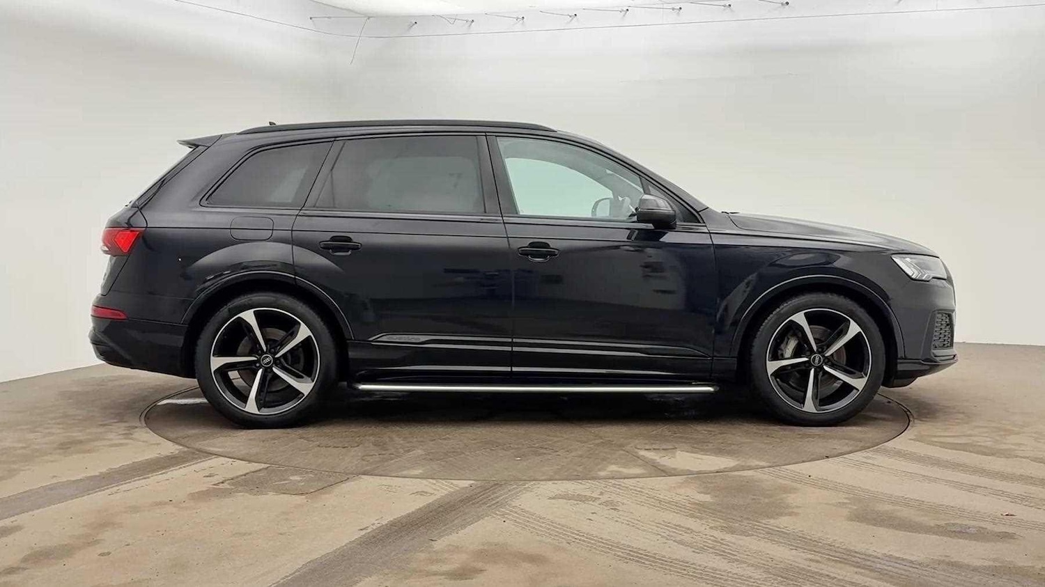 Used Audi Q7 2021 for sale - 77463118: Photo 3