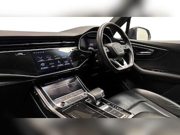 Used Audi Q7 2021 for sale - 77463118: Photo