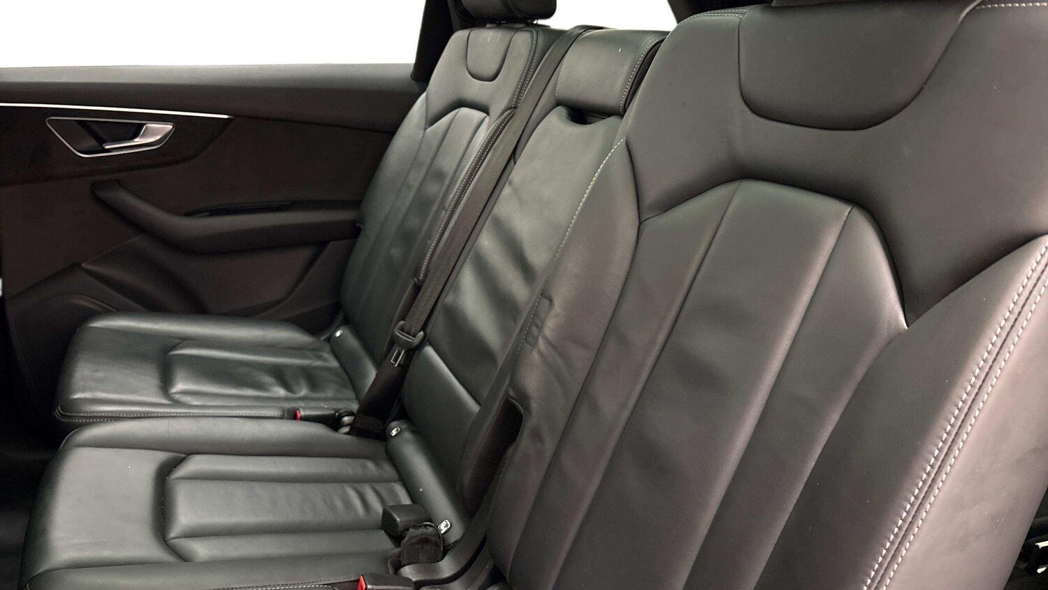 Used Audi Q7 2021 for sale - 77463118: Photo 7