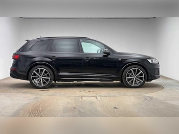 Used Audi Q7 2022 for sale - 79030636: Photo