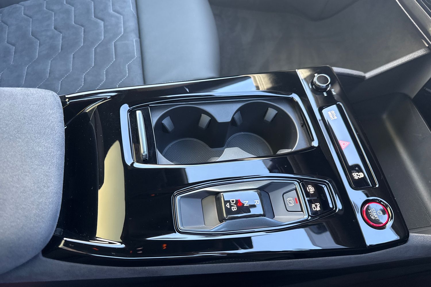 Used Audi A6 e-tron Avant 2025 for sale - 77164600: Photo 53