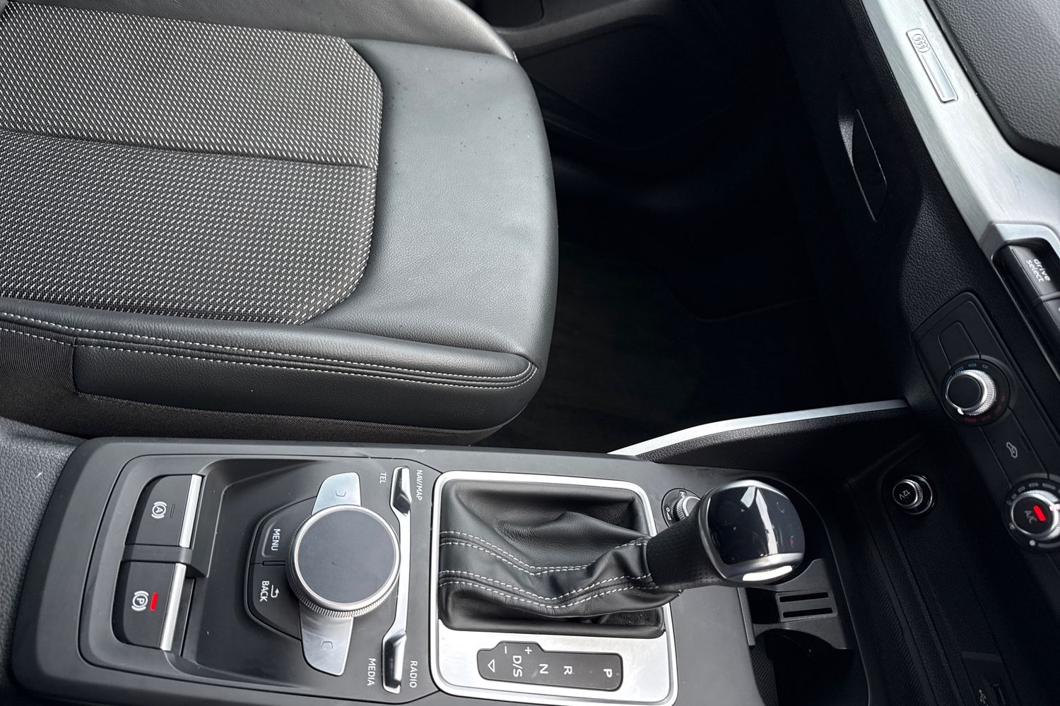 Used Audi Q2 2024 for sale - 76890256: Photo 23