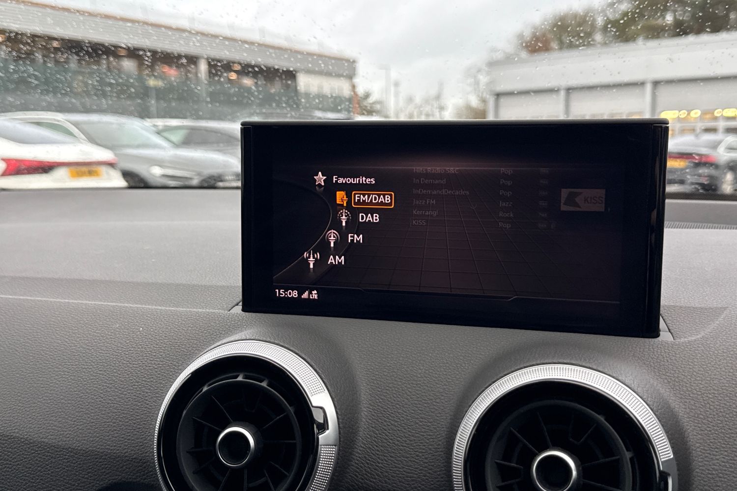 Used Audi Q2 2024 for sale - 76890256: Photo 37