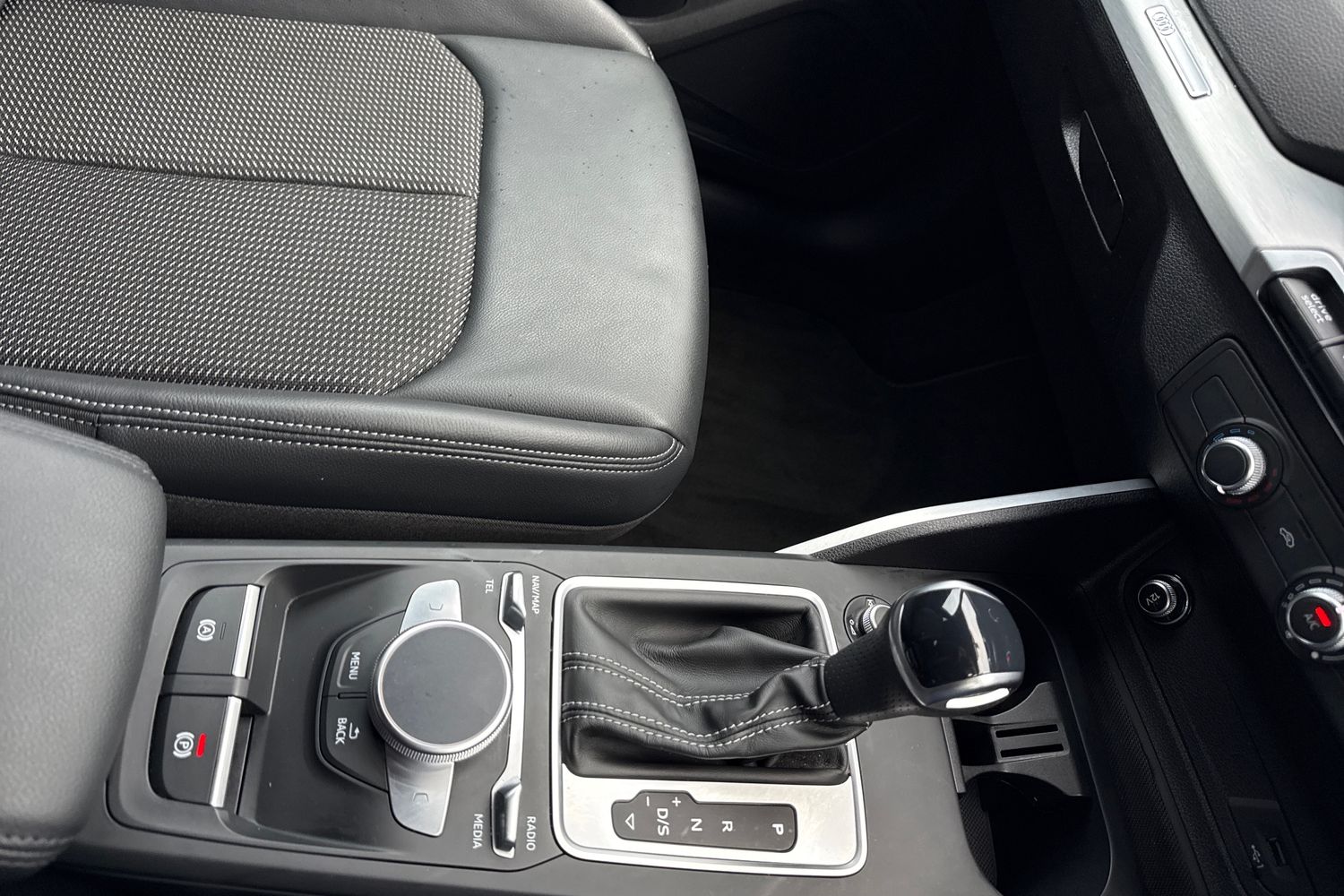 Used Audi Q2 2024 for sale - 76890256: Photo 46