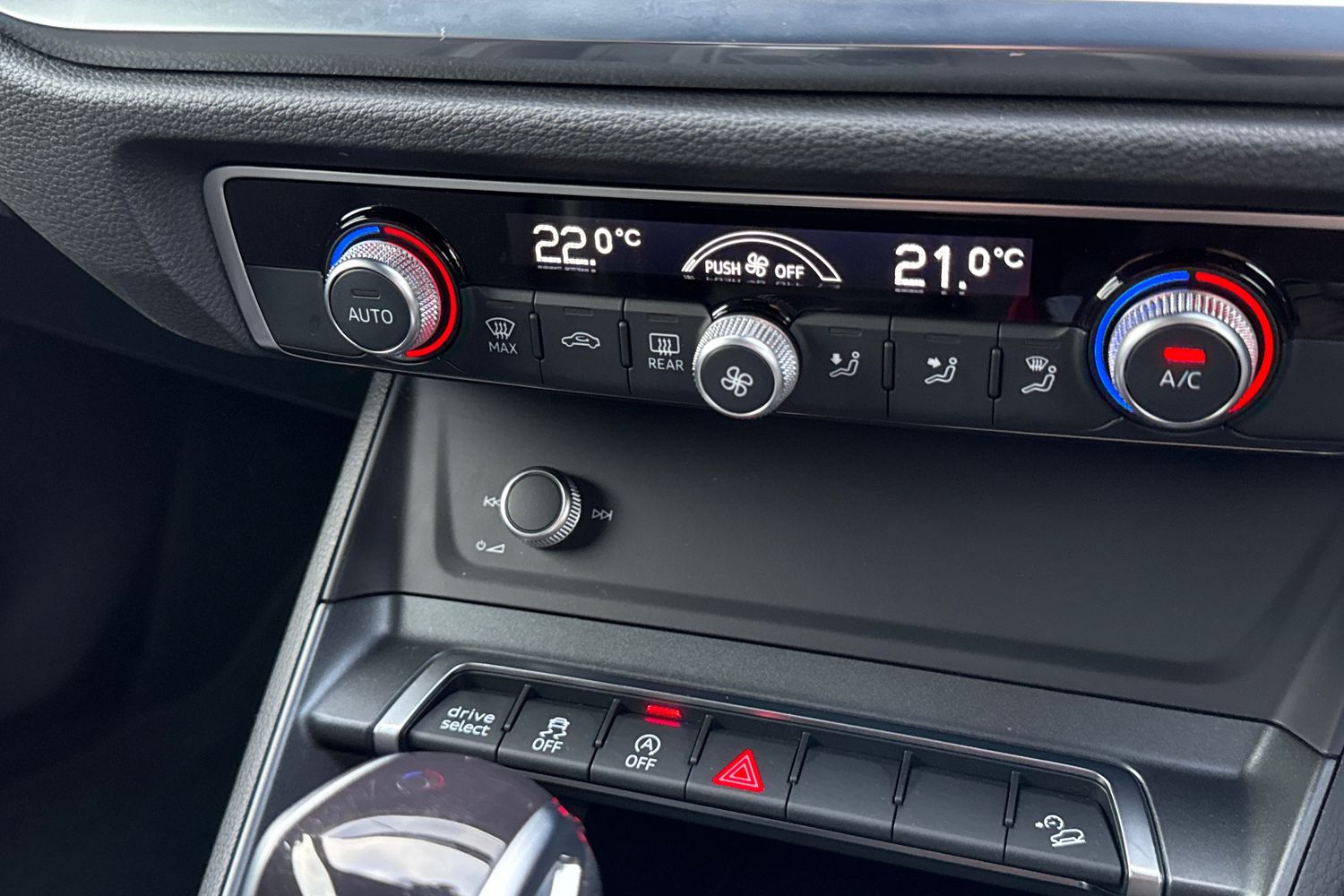 Used Audi Q3 2022 for sale - 77451145: Photo 46