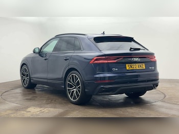 Used Audi Q8 2022 for sale - 76847906: Photo