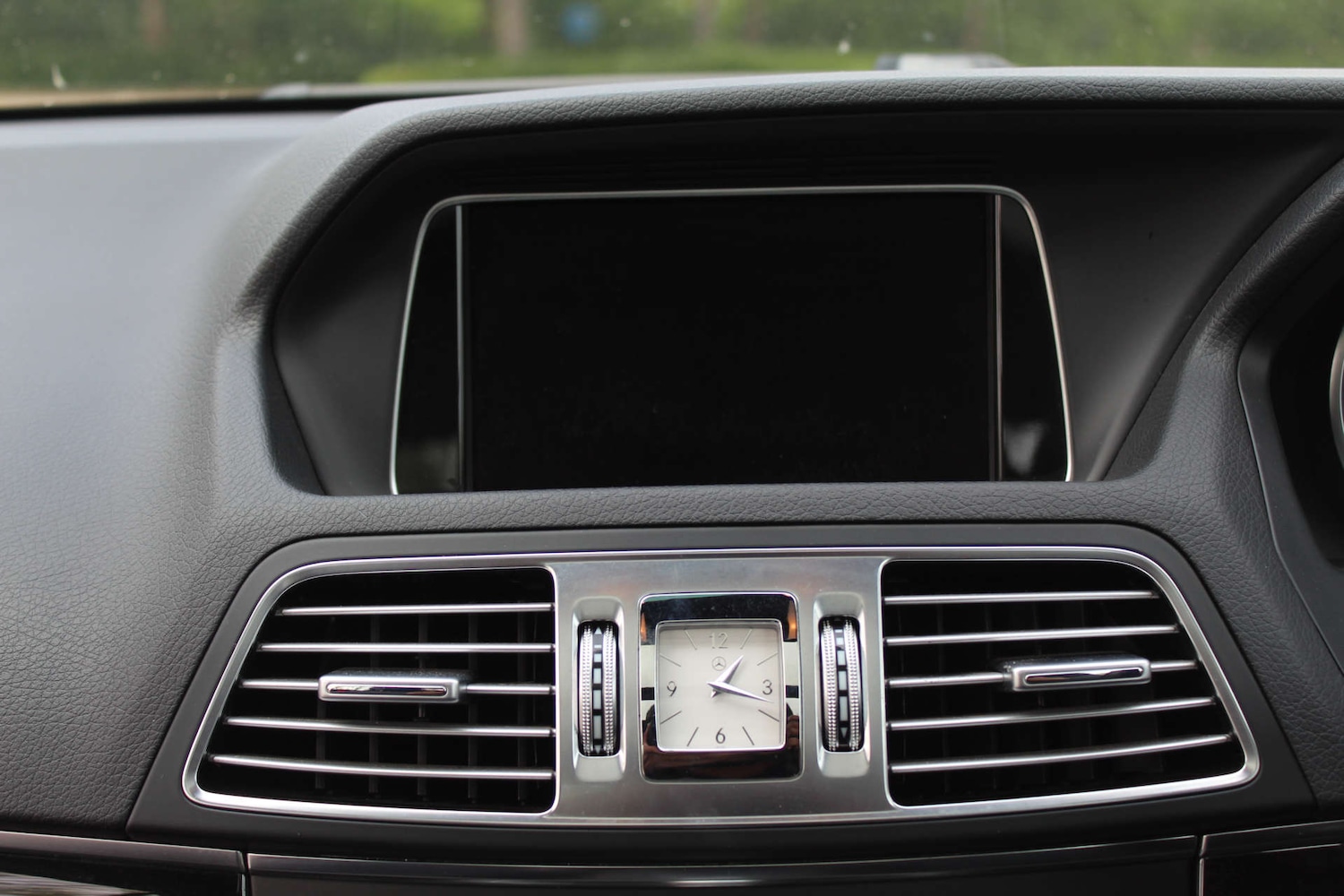 Used Mercedes-Benz E-Class 2013 for sale - 76103754: Photo 21