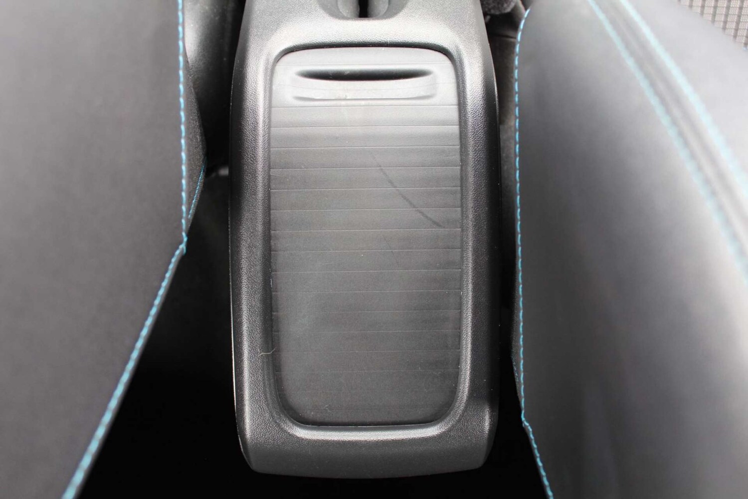 Used Peugeot 2008 2015 for sale - 76103918: Photo 36