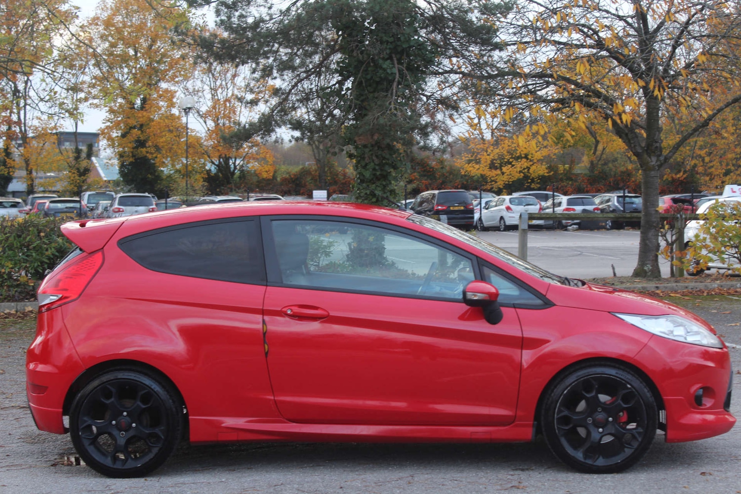 Used Ford Fiesta 2010 for sale - 76481401: Photo 2