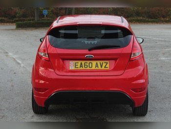 Used Ford Fiesta 2010 for sale - 76481401: Photo