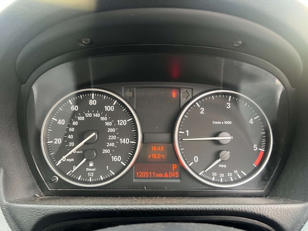Used BMW 3 Series 2011 for sale - 76115737: Photo 11