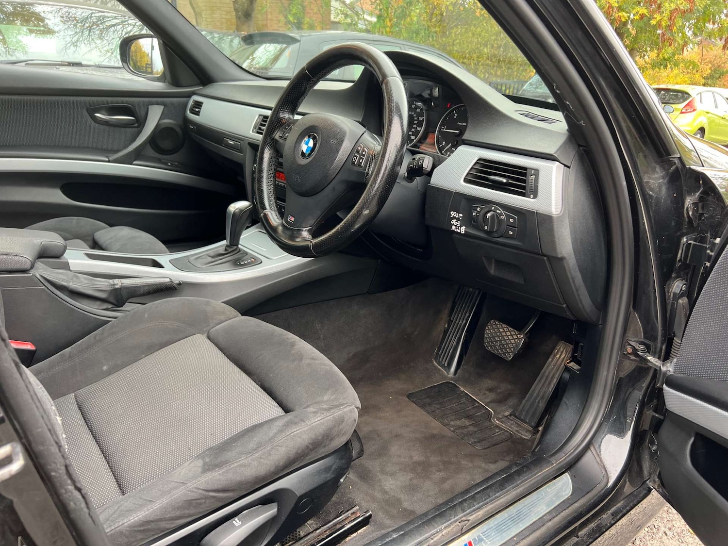 Used BMW 3 Series 2011 for sale - 76115737: Photo 12