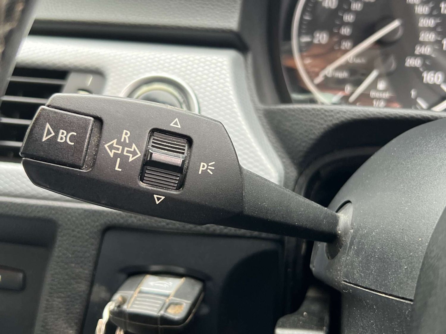 Used BMW 3 Series 2011 for sale - 76115737: Photo 15