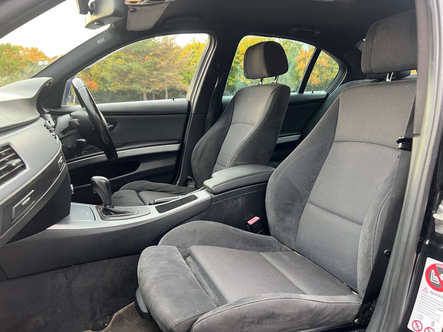 Used BMW 3 Series 2011 for sale - 76115737: Photo 26