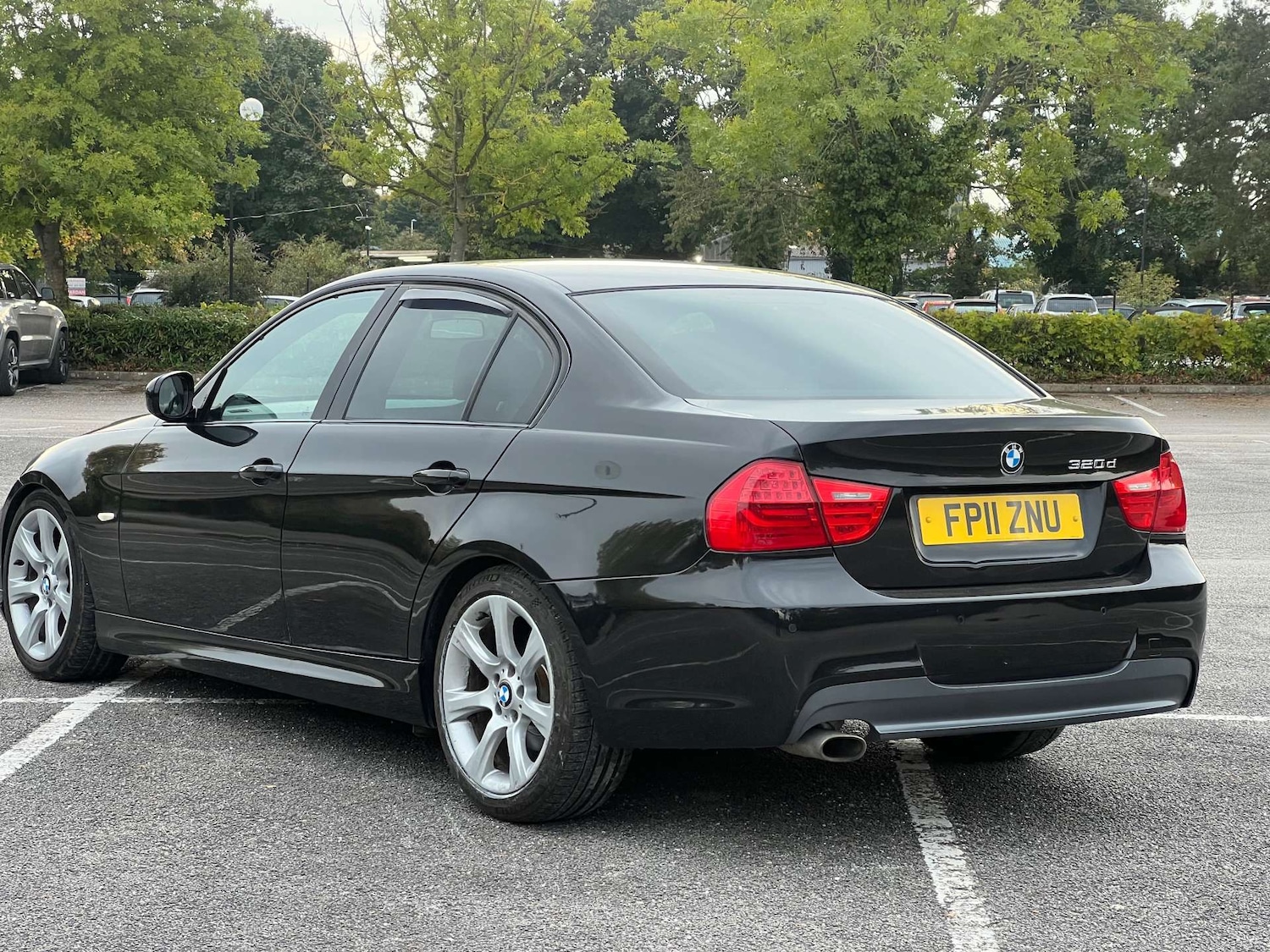 Used BMW 3 Series 2011 for sale - 76115737: Photo 4